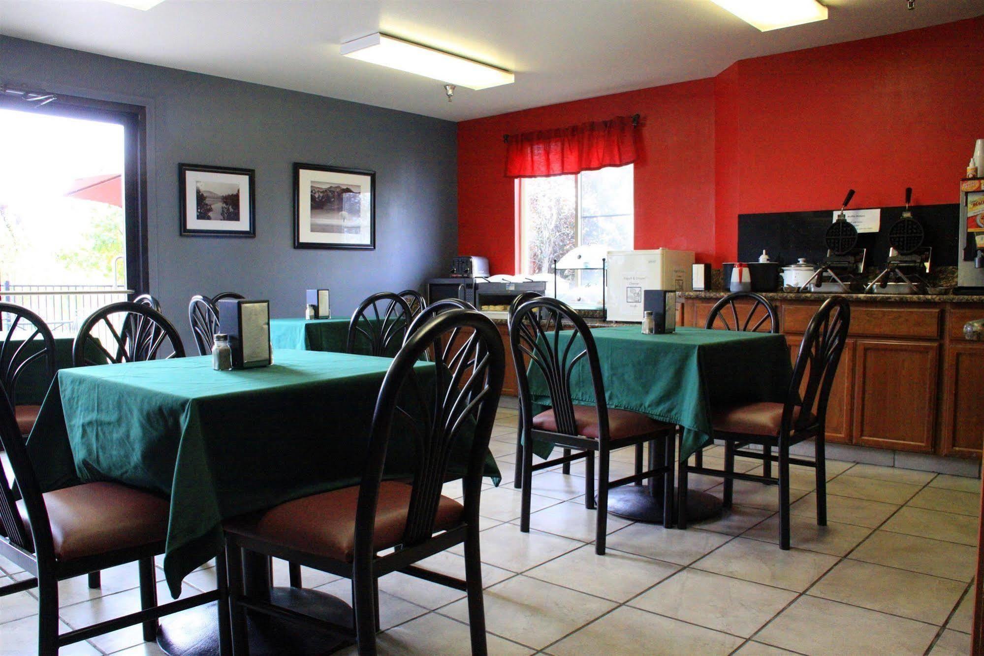 Quality & - West Boise Hotel 2*